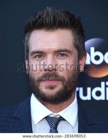 LOS ANGELES - MAY 28:  Charlie Weber arrives to the \