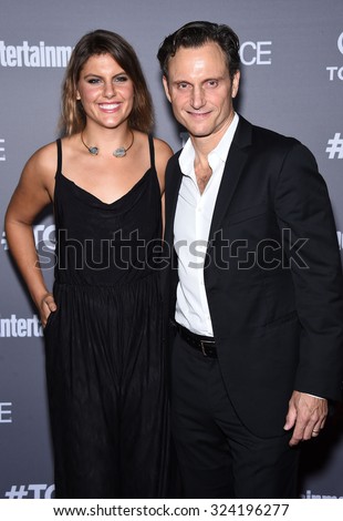 LOS ANGELES - SEP 26:  Tony Goldwyn arrives to the TGIT Premiere Red Carpet Event  on September 26, 2015 in Hollywood, CA.