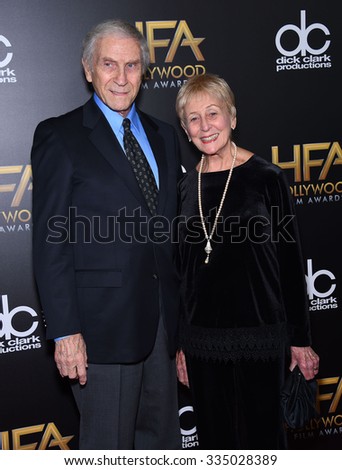 LOS ANGELES - NOV 1:  Peter Mark Richman arrives to the Hollywood Film Awards 2015 on November 1, 2015 in Hollywood, CA.