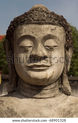 buddha statue face