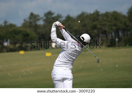golf swing in oitavos, portugal