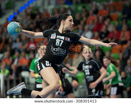 Lubin, Poland. 17th May, 2015. Match for 3rd place of PGNiG Polish Cup Women in handball. Match between MKS Selgros Lublin - SPR Pogon Baltica Szczecin 24:25. In action Hanna Yashchu.