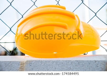 safety helmet construction