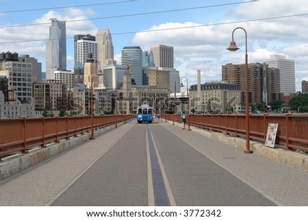 A picture of the Minneapolis Downtown business district from Stone Arch Bride