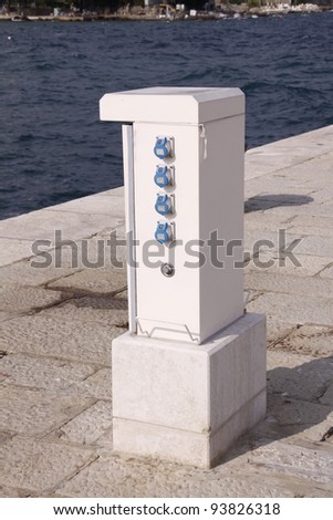 energy station for boats and ships
