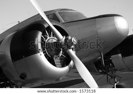Vintage Airplane - black & white