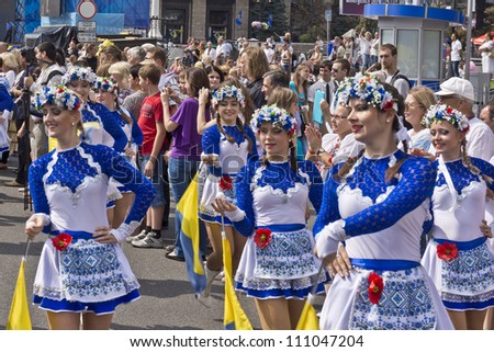 KIEV, UKRAINE - AUGUST 24: Ukraine Independence Day. Independence Square - Kiev central square, Ukraine on August 24, 2012. Ukrainian vyshivanok (embroidered shirts) parade. Khmelnytskyi region.