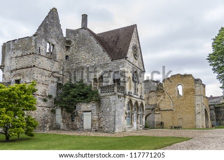 Ruins of Royal Castle in Senlis. Castle was place of election of Hugh Capet in 987 (completely rebuilt under Louis le Gros in 1130). It is used as a royal residence until early XVI century. France.
