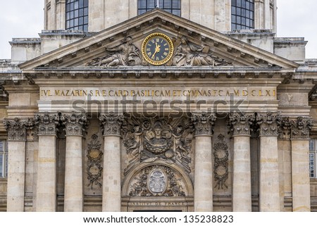 Institute de France in Paris (architect Louis Le Vau, construction was made between 1662 and 1688) - French learned society, grouping five academies, the most famous of which is the Academy francaise.