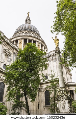 Close up of the magnificent St. Paul Cathedral in London. It sits at top of Ludgate Hill - highest point in City of London. Cathedral was built by Christopher Wren between 1675 and 1711.