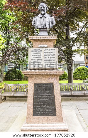 A bust of William Shakespeare in the St Mary Aldermanbury Garden, London. The bust is a memorial to John Heminge and Henry Condell who printed the first folio of Shakespeare\'s work.