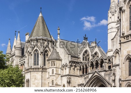 Royal Courts of Justice in the Victorian Gothic style (Law Courts, designed by George Edmund Street, 1882) in London, UK.
