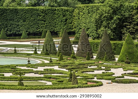 Park de Sceaux was designed by Andre Le Notre (XVII century) at request of Colbert. Chateau de Sceaux - grand country house in Sceaux, Hauts-de-Seine not far from Paris, France.