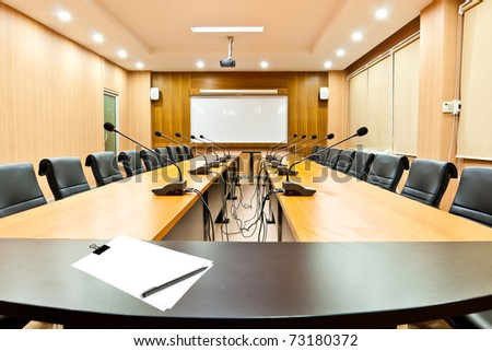 Blank note in the Meeting room