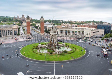 Barcelona, Spain - July 27, 2015: Plaza d\'Espanya or Spain square, is one of the city\'s biggest and important squares. The Museu Nacional dÂ´Art de Catalunya in background. Barcelona, Catalonia, Spain.