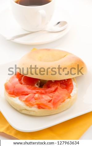 Plane bagel with smoked salmon