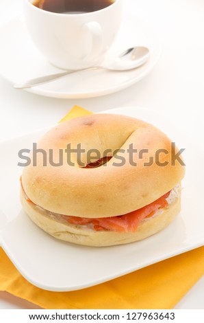 Plane bagel with smoked salmon
