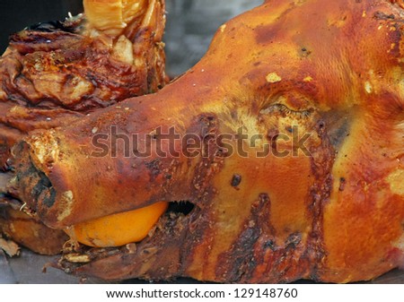 detail of head of pork cooked in retail market for the preparation of tasty dishes and sandwiches