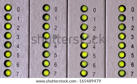 four pillars of the Green LED for number seven lines of central system alerts