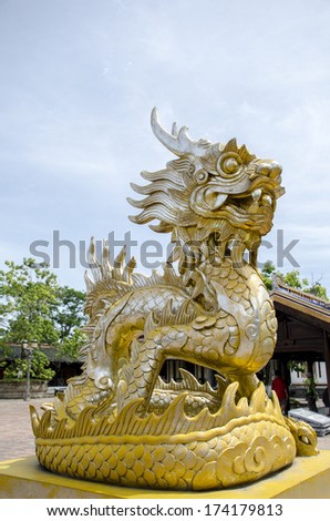 the big dragon in the castle of Vietnam in vertical view