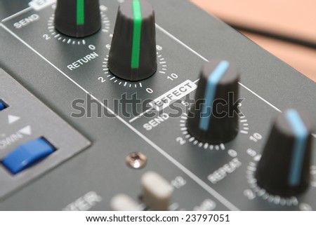 Controls of the mixing console