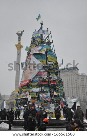 KYIV, UKRAINE - DECEMBER 9: Ukrainian people demand the resignation of the government and early voting on the Maidan Nezalezhnosti on December 9, 2013 in Kyiv, Ukraine