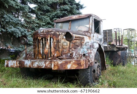 old rusty truck in a deserted place