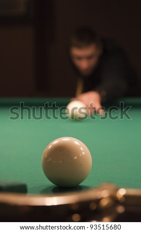 The start of the game of pool (billiard). Episode of pool game play