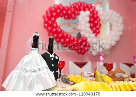 Bottles with wine on a wedding table