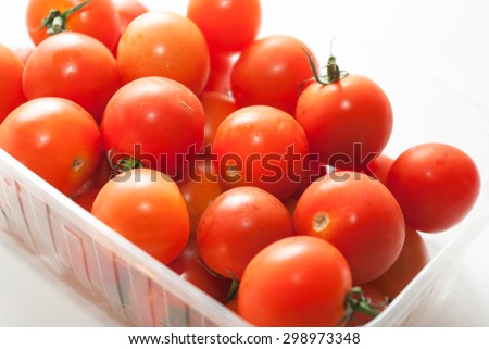 red cherry tomatoes red cherry tomatoes