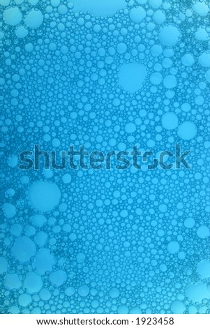 Blue washing up liquid bubbles