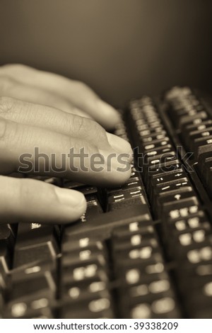 Hands above the keyboard