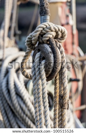 Sail boat block and rope