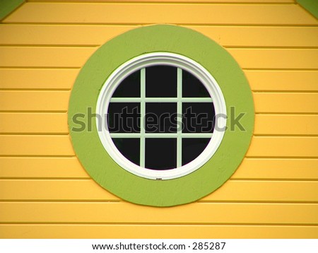 Green round window
