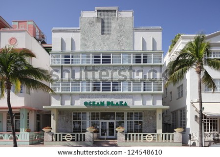 MIAMI - JANUARY 12: The Ocean Plaza hotel located at 1430 Ocean Drive is famous for it\'s neon lights and art deco facade January 12, 2013 in Miami, Florida.
