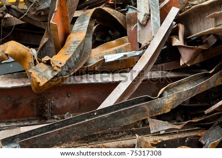 SPACERATS - Page 16 Stock-photo-pile-of-twisted-and-rusty-scrap-steel-girders-being-recycled-at-a-building-demolition-site-75317308