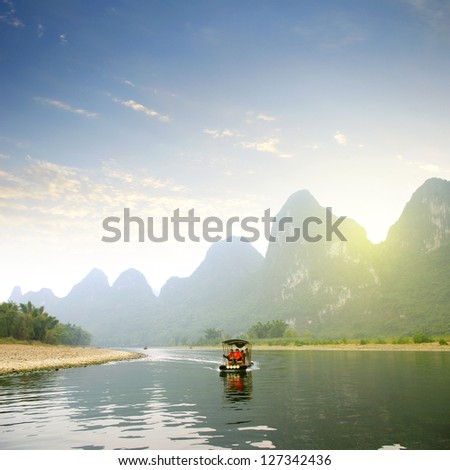 China Guilin landscape raft