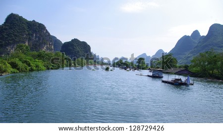 China Guilin landscape raft
