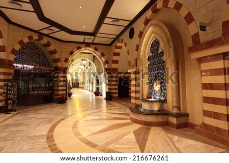 DUBAI, UAE - MAY 27: New Gold Souk inside of the Dubai Mall. May 27, 2011 in Dubai, United Arab Emirates