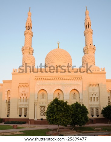 Jumeirah Mosque in Dubai, United Arab Emirates