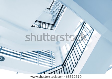Rectangular rotating ladder, step by step, there is sense of perspective.