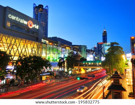 BANGKOK - MAY 11: Road with traffic jams. Area in front Central World. Economic center of Bangkok., Thailand on MAY 11, 2014