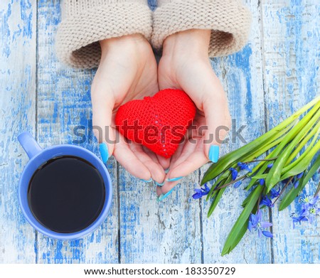 heart in hand coffee mug romantic vintage background