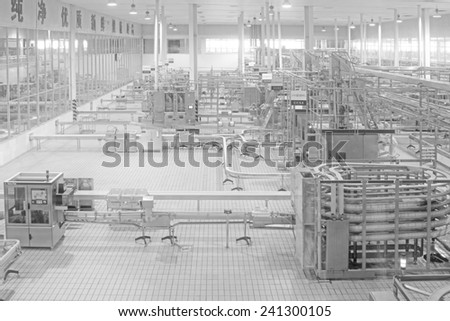 Luannan County, February 18: China Mengniu Dairy Company Limited, a modern dairy processing production line in February 18, 2012, in Luannan County, Hebei Province, China