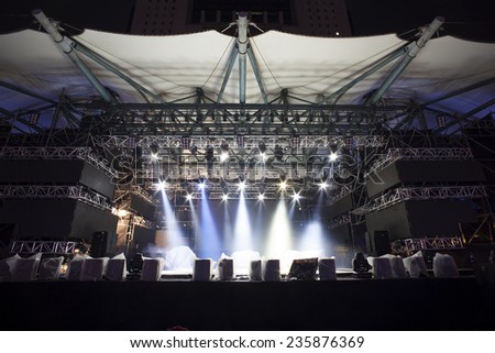 Stage Lights, light show testing before the Concert