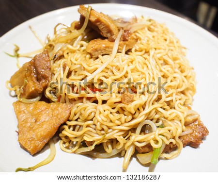 Hong Kong Food : fried instant noodles