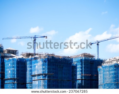 A tall building under contruction
