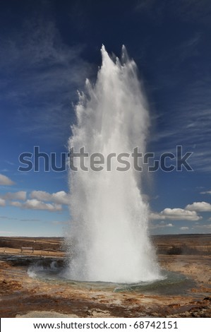 Famous geyser Strokkur erupted, south Iceland