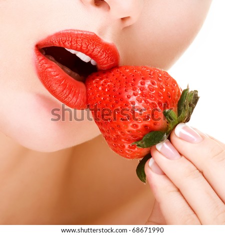 lips strawberry