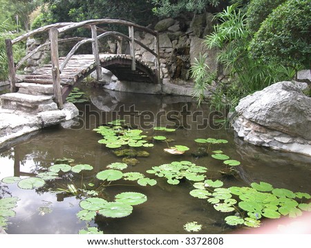 Bridge At The Taniguchi Japanese Garden In Zilker Park Austin ...